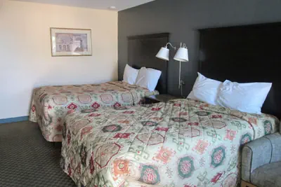Photo 3 - Delux Inn & Suites