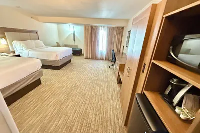 Photo 2 - Country Inn & Suites by Radisson, Downtown Albany New York