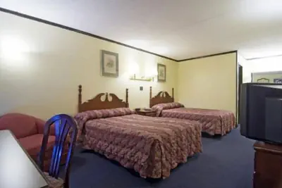 Photo 5 - Rodeway Inn Charlotte South