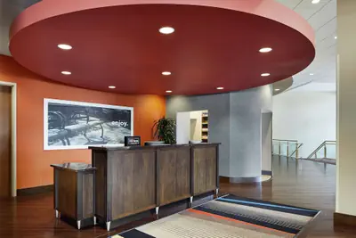 Photo 3 - Hampton Inn & Suites Chicago/Mt. Prospect