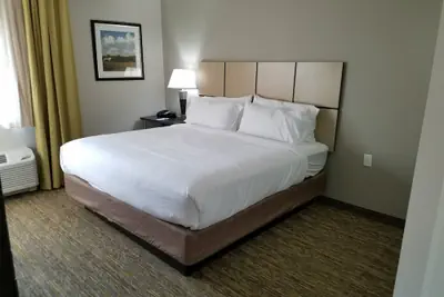 Photo 4 - Candlewood Suites Kansas City - Independence by IHG