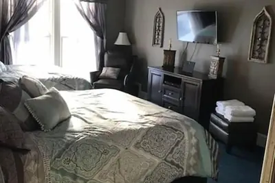 Photo 5 - Evans Holly Grove Inn B&B