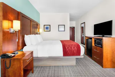 Photo 5 - Comfort Inn Marion