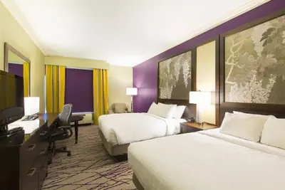 Photo 5 - DoubleTree by Hilton Hotel Savannah Historic District
