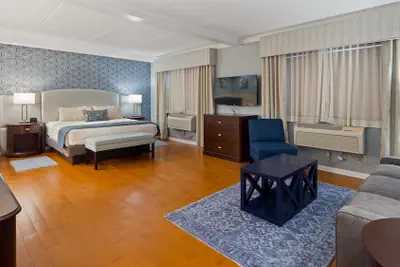 Photo 4 - Best Western Plus Franklin Square Inn Troy/Albany