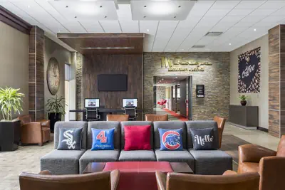 Photo 3 - Four Points by Sheraton Chicago O'Hare Airport