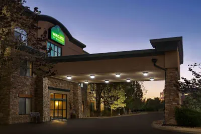 Photo 2 - Wingate by Wyndham Greenwood Village/Denver Tech