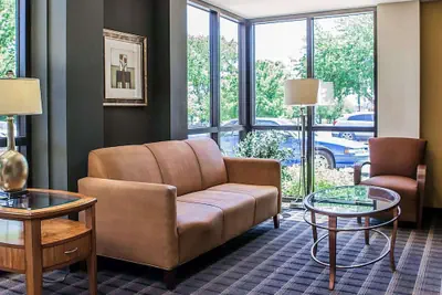 Photo 5 - Quality Inn & Suites Peoria North