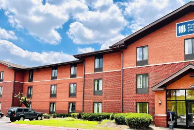 Photo 2 - MainStay Suites Little Rock West Near Medical Centers