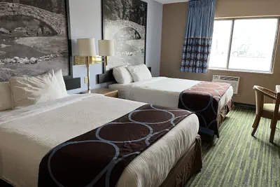Photo 5 - Boarders Inn & Suites by Cobblestone Hotels - Waterloo/Cedar Falls
