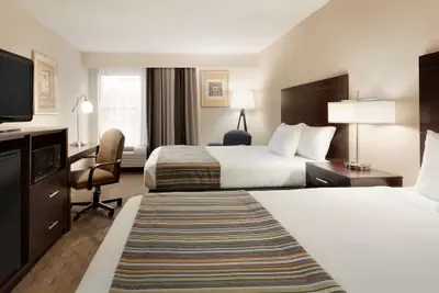 Photo 4 - Spark by Hilton Spring Lake Fayetteville