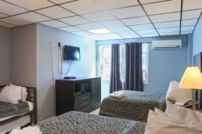 Photo 3 - Hammock Inn & Suites - Jersey Shore