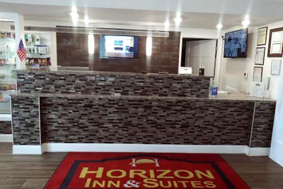 Photo 3 - Horizon Inn & Suites