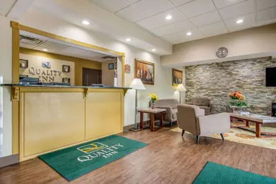Photo 2 - Quality Inn & Suites Union City - Atlanta South