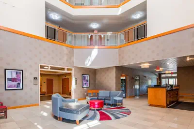Photo 2 - Best Western Plus Rose City Conference Center Inn