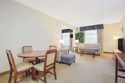 Photo 4 - Spark by Hilton Rock Hill