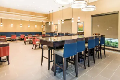 Photo 3 - Comfort Inn & Suites Independence