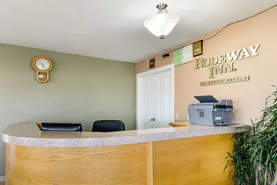 Photo 2 - Rodeway Inn Liberal