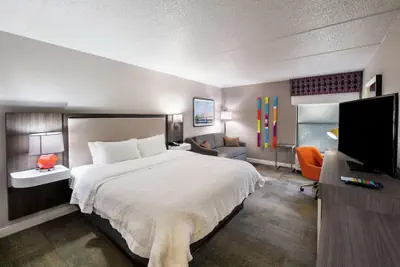 Photo 2 - Hampton Inn Gainesville