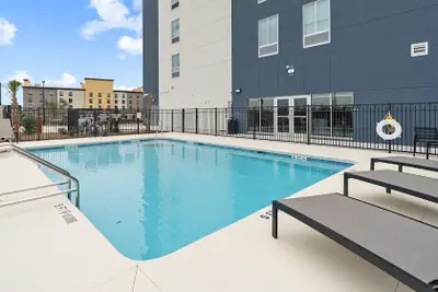 Photo 2 - Candlewood Suites Perry-National Fairground Area by IHG