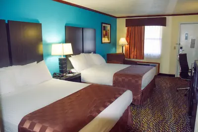 Photo 2 - Best Western Fairwinds Inn
