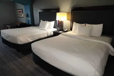 Photo 2 - Stay Express Inn & Suites - Mobile AL