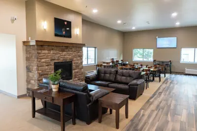 Photo 3 - Cobblestone Inn & Suites - Sheldon