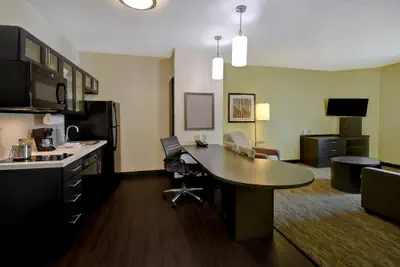 Photo 4 - Candlewood Suites St. Clairsville by IHG