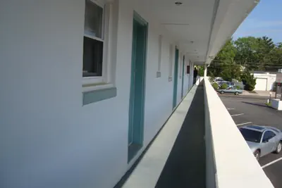 Photo 4 - Budget Inn Motel Suites