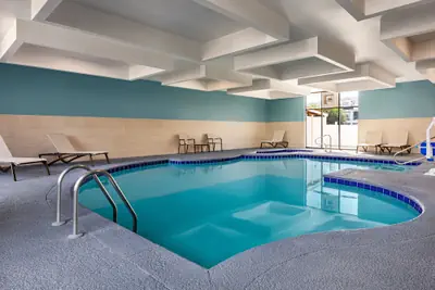 Photo 4 - Holiday Inn Express Hotel & Suites Waycross by IHG