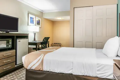 Photo 4 - Quality Inn Findlay