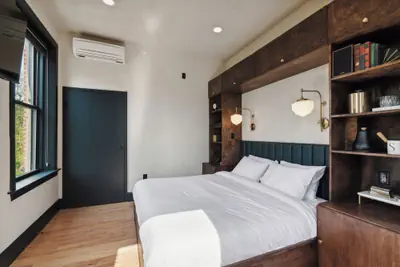 Photo 2 - Society Hill Hotel