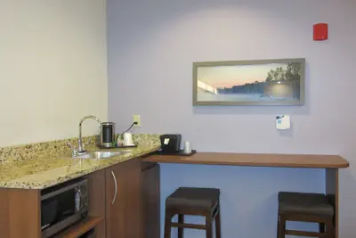 Photo 5 - Quality Inn & Suites Caldwell I-77