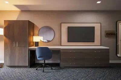 Photo 2 - DoubleTree by Hilton Sioux City