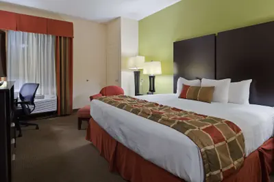 Photo 5 - Best Western Plus Huntersville Inn & Suites Near Lake Norman