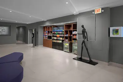 Photo 3 - Holiday Inn Chicago – Midway Airport S by IHG