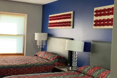 Photo 5 - Illini Inn & Suites Hotel - Rantoul/Gifford/Champaign/Urbana