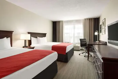 Photo 5 - Country Inn & Suites by Radisson, Kansas City at Village West, KS