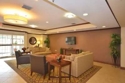 Photo 3 - Candlewood Suites Cape Girardeau by IHG