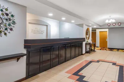 Photo 5 - Red Roof Inn & Suites Hinesville