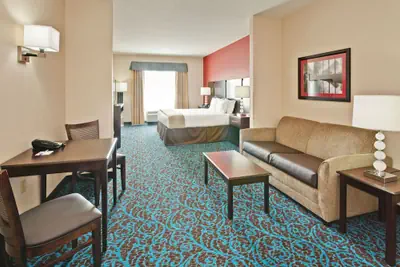 Photo 4 - Holiday Inn Express Hotel & Suites New Philadelphia by IHG