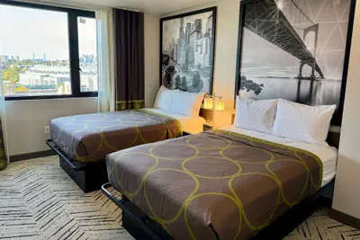 Photo 3 - Super 8 By Wyndham Bronx Near Stadium