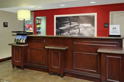Photo 2 - Hampton Inn & Suites Florence-Downtown