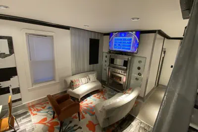 Photo 2 - Stylish 4 bedroom home near Philadelphia