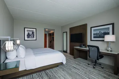 Photo 5 - Marriott Cincinnati North