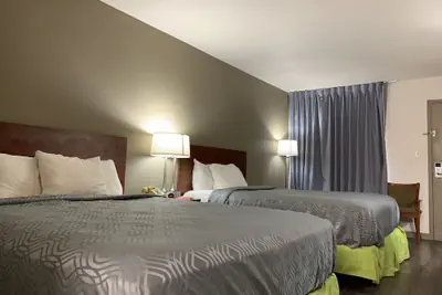 Photo 5 - Econo Lodge Troy