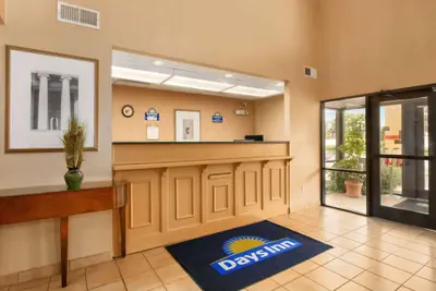 Photo 2 - Days Inn by Wyndham Greenville South/Mauldin