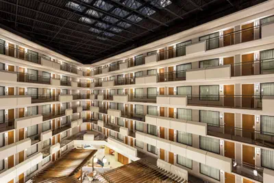 Photo 5 - Embassy Suites by Hilton Kansas City Overland Park