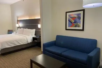 Photo 3 - Holiday Inn Express Hotel & Suites Gadsden W-Near Attalla by IHG