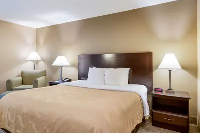 Photo 3 - Quality Inn I-70 Near Kansas Speedway